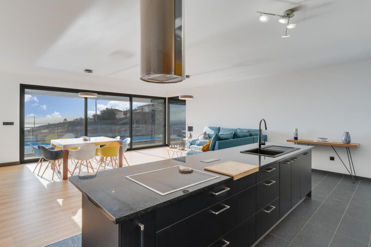 Vila Casa Mozart II Estreito Da Calheta Exteriér fotografie