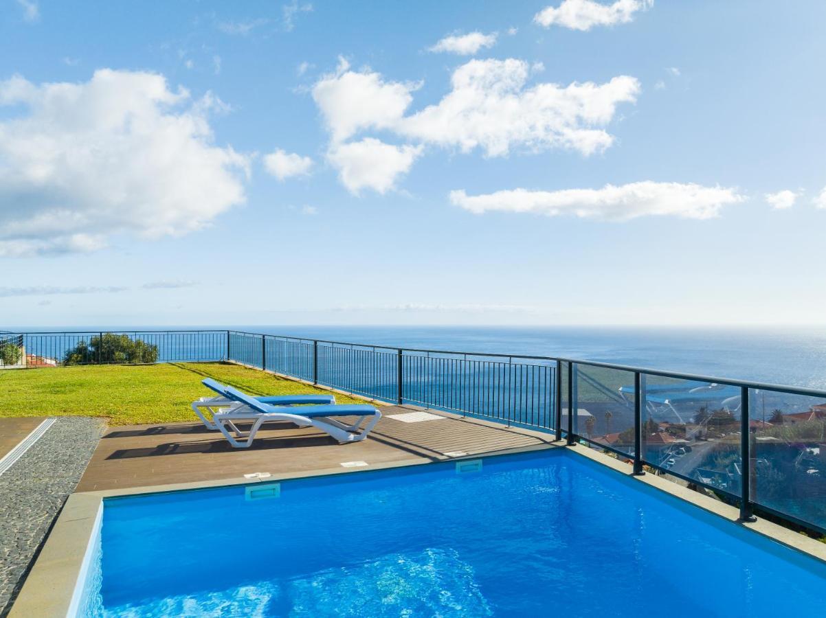 Vila Casa Mozart II Estreito Da Calheta Exteriér fotografie