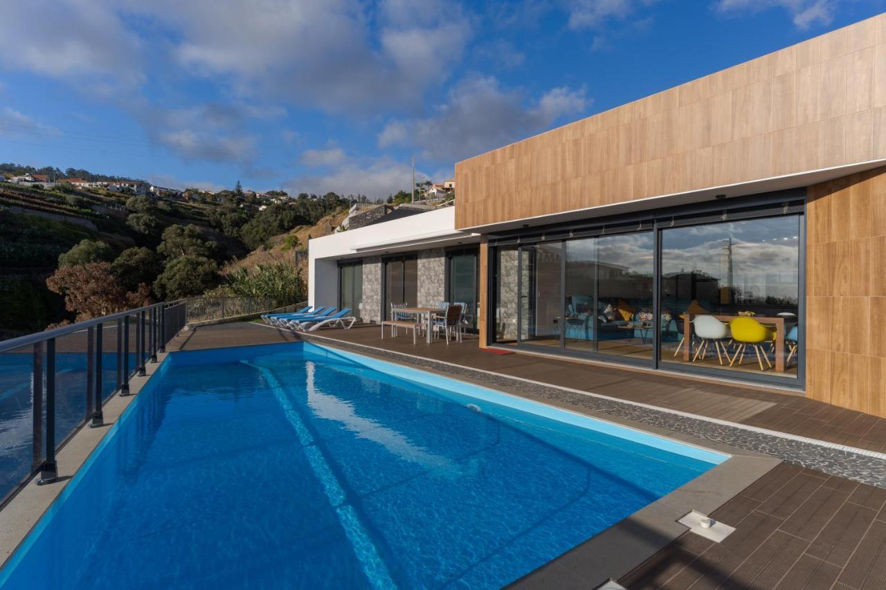 Vila Casa Mozart II Estreito Da Calheta Exteriér fotografie